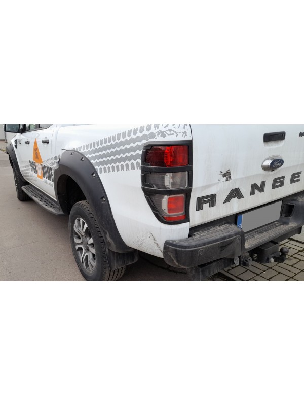 Rámečky zadních světel Ford Ranger T6/T7 (2012-2019)